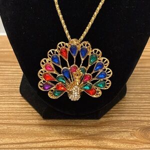 Betsy Johnson Peacock Crown Rhinestone Colorful Necklace Gold Tone